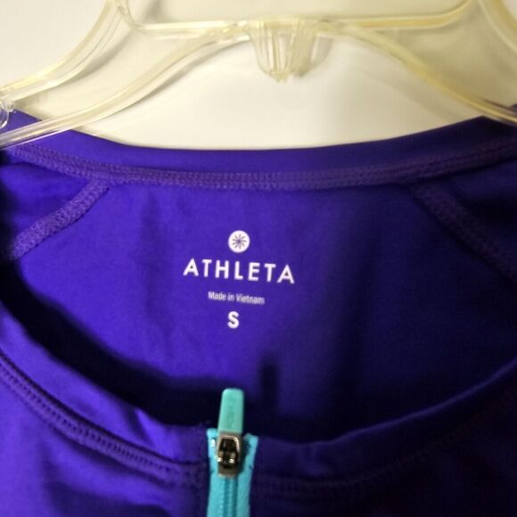 Athleta Intrepid Cap Sleeve Sun Shield  Purple Short Sleeve Top Size Small Tide - Picture 4 of 6